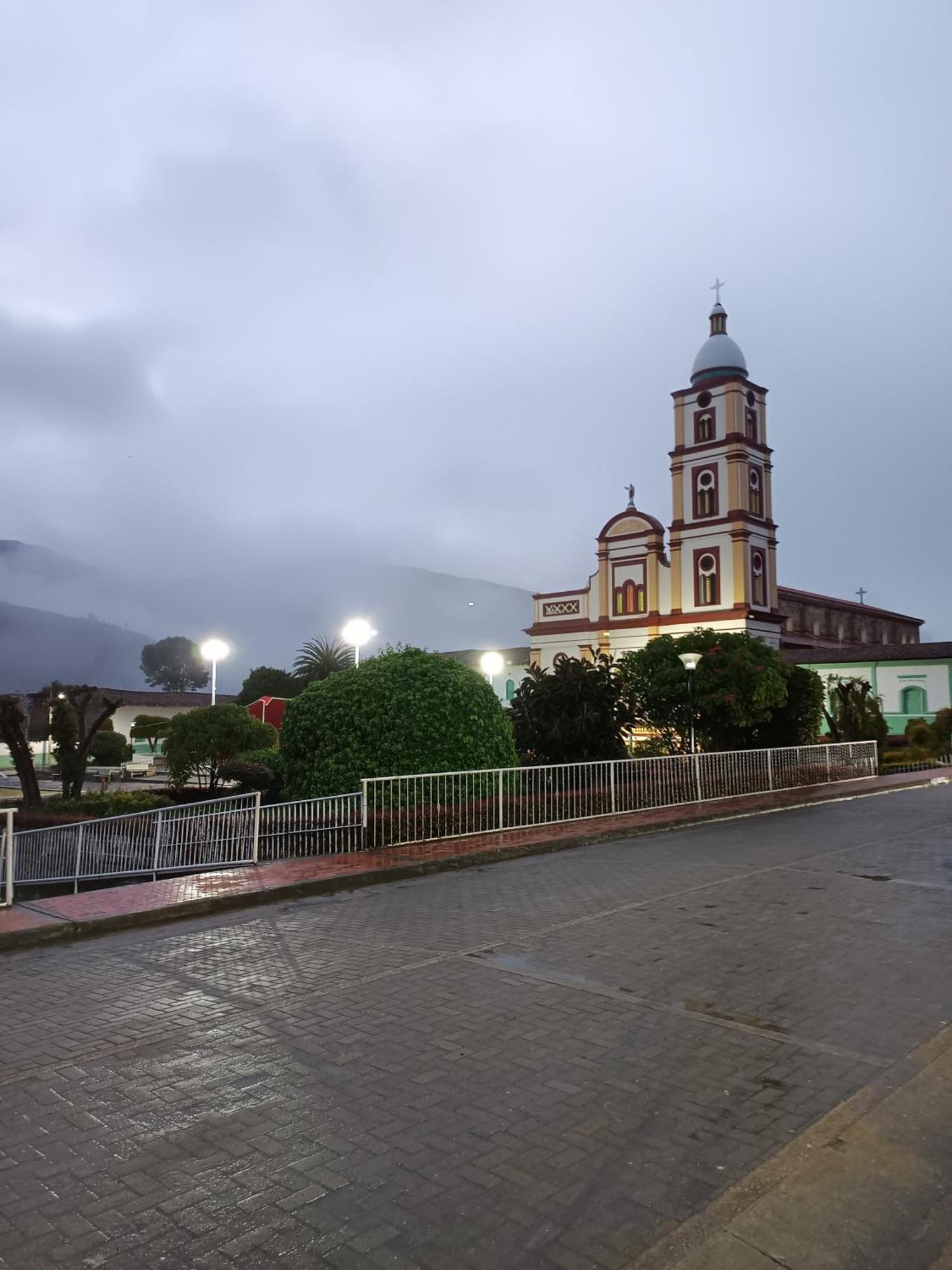 Gll Hotel El Cocuy エクステリア 写真